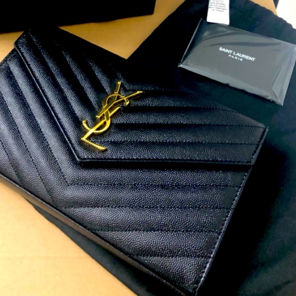 YSL medium WOC BLACK NEW